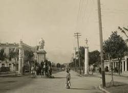 carlos-iii-un-roi-une-statue-une-avenue