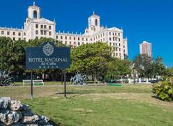 coups-de-canon-glamour-et-pandemie-les-mille-batailles-de-lhotel-nacional-de-cuba