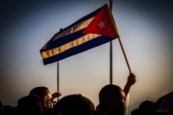 cuba-articule-un-programme-national-pour-contrer-les-effets-de-la-colonisation-culturelle-croissante