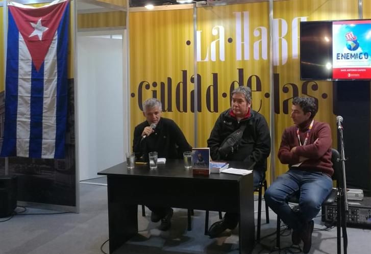 cuba-a-defendu-sa-culture-et-son-identite-au-salon-du-livre-argentin