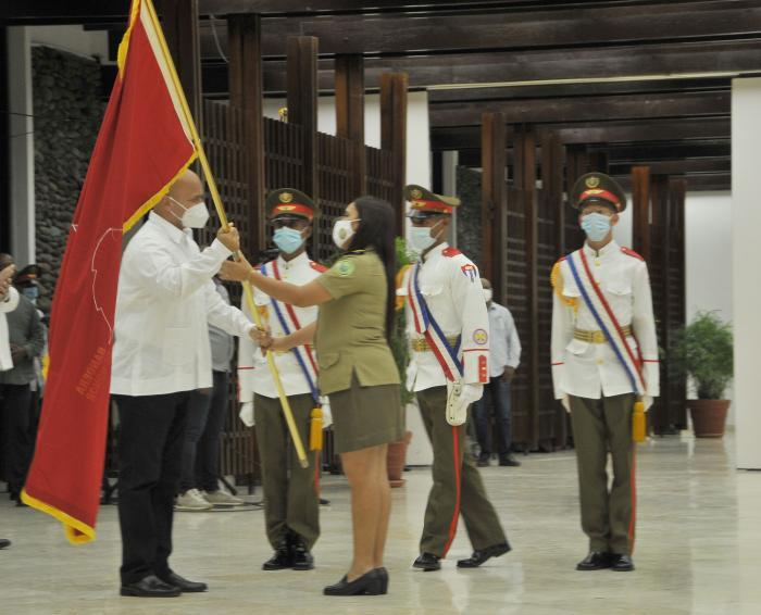 cuba-illuminee-par-ses-jeunes