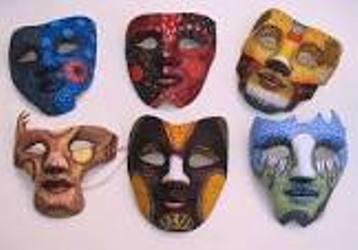 le-festival-des-masques-en-acajou-revient-a-santiago-de-cuba