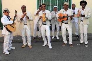 presentation-du-septeto-santiaguero-a-la-foire-de-dubai