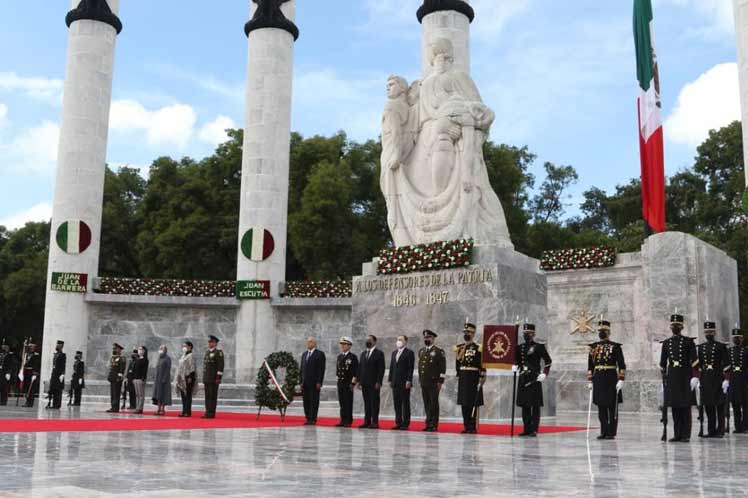 mexique-hommage-aux-enfants-heros-de-chapultepec