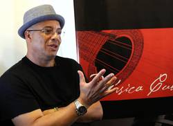 isaac-delgado-anuncia-buenas-nuevas-para-2019