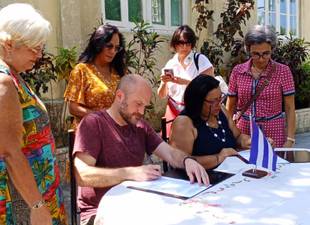 cnpc-y-museo-hemingway-pfeiffer-firman-memorando-de-entendimiento-para-futuras-colaboraciones-academicas