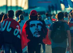 defender-cuba-revolucionaria-de-fidel-castro-y-che-guevara-para-la-construccion-de-la-humanidad-socialista