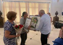 recibe-juan-pinera-premio-nacional-de-ensenanza-artistica-2025