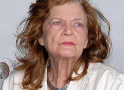 ofrendas-florales-de-raul-y-diaz-canel-en-exequias-de-carilda-oliver