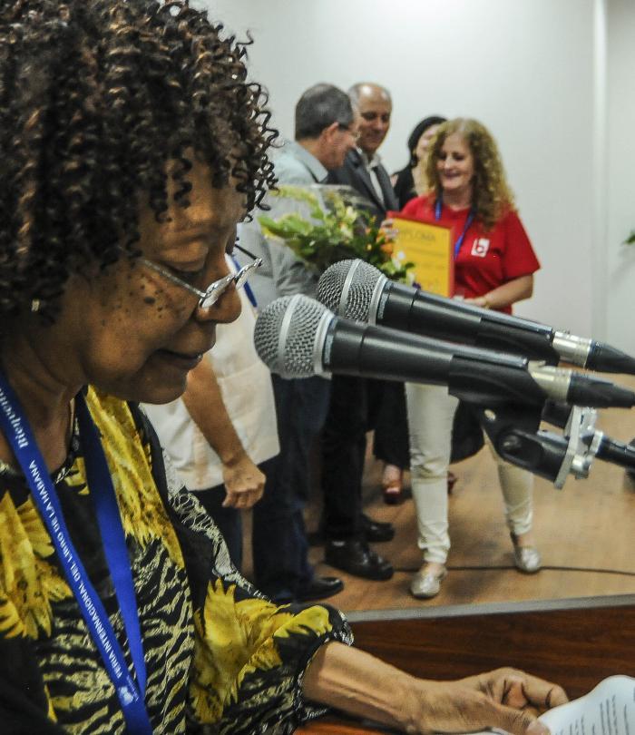 La poésie, un vecteur de paix la-poesie-un-vecteur-de-paix