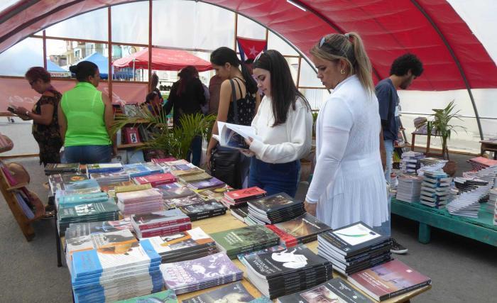 Rien n'a empêché la Foire du livre à Cuba de devenir une réalité rien-na-empeche-la-foire-du-livre-a-cuba-de-devenir-une-realite