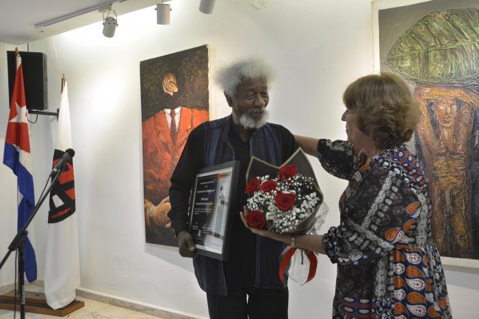 Wole Soyinka, lauréat du Prix Loynaz de l'Uneac wole-soyinka-laureat-du-prix-loynaz-de-luneac
