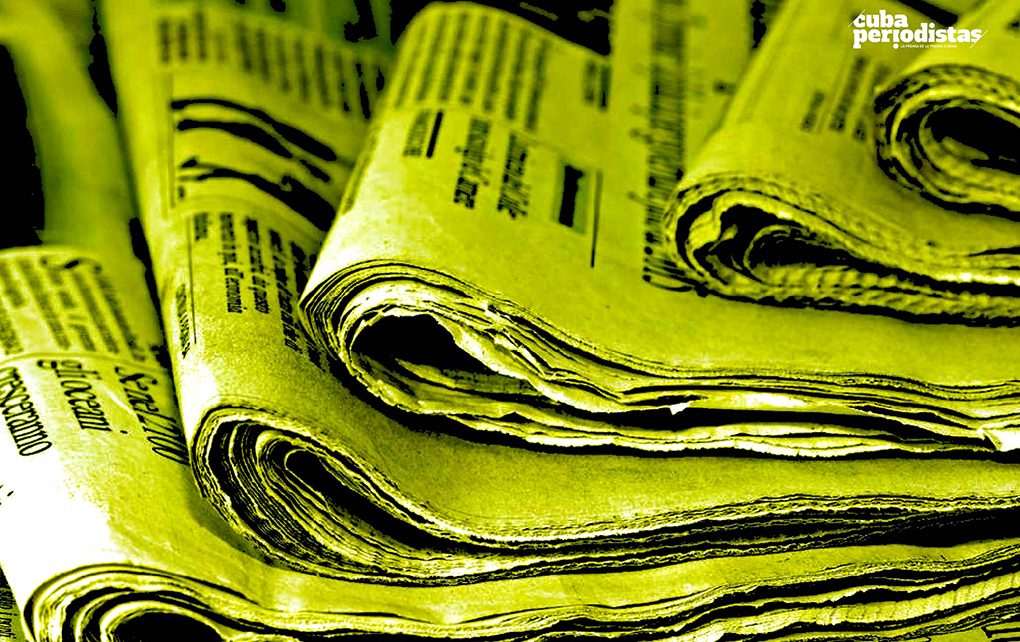 mucha-juventud-en-premios-de-concurso-ramal-de-prensa-escrita