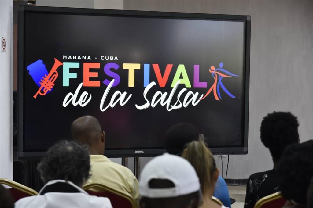 con-destino-al-festival-de-la-salsa-en-cuba-fotos