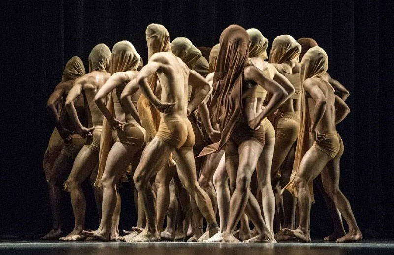 danza-contemporanea-de-cuba-sabado-y-domingo-en-la-sala-avellaneda