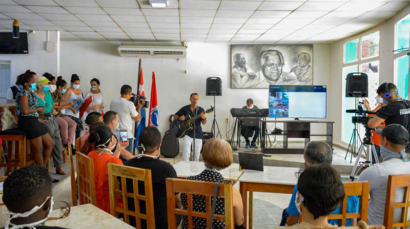 filial-de-la-ahs-en-camaguey-por-continuar-el-empuje-del-arte-joven-fotos