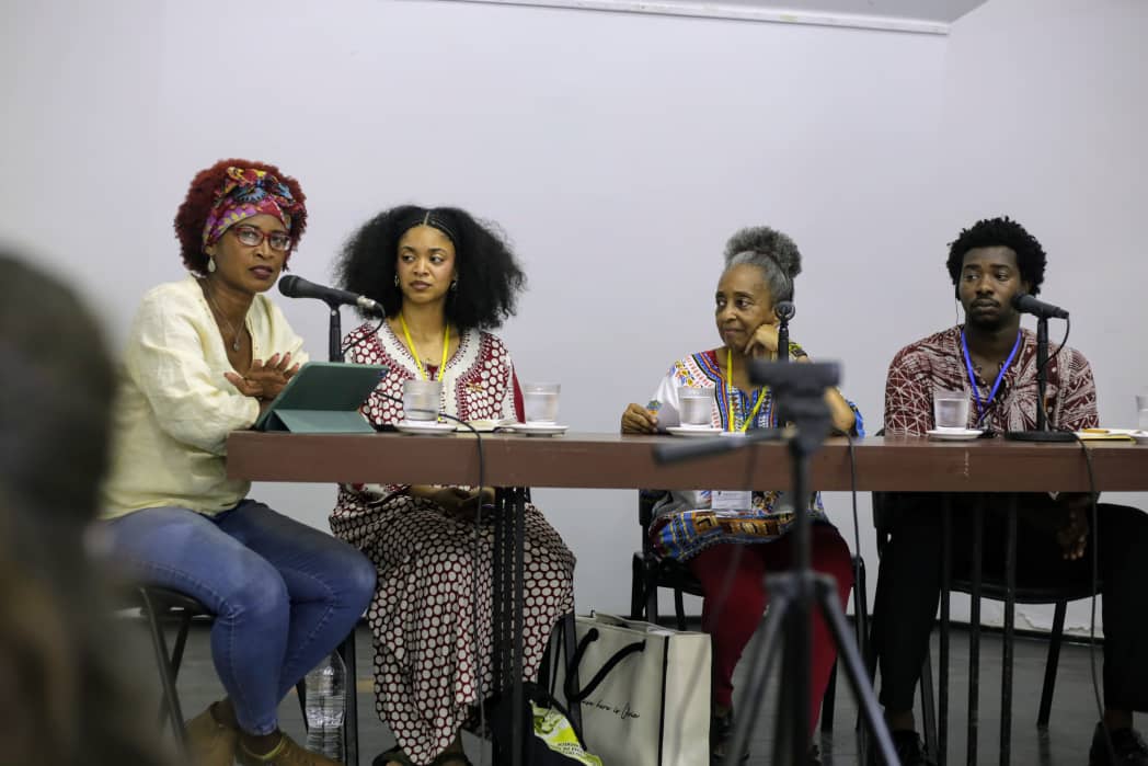 la-responsabilidad-historica-del-audiovisual-conversatorio-en-torno-al-documental-banda-sonora-para-un-golpe-de-estado