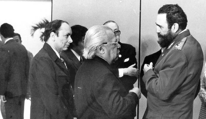les-intellectuels-et-la-revolution