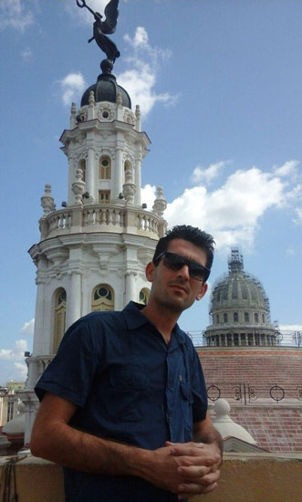 rafael-gonzalez-munoz-una-historia-debe-ser-fantastica-y-contada-con-verosimilitud